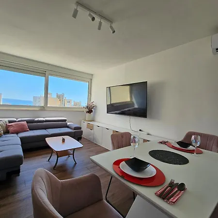 Sky 3 Apartament